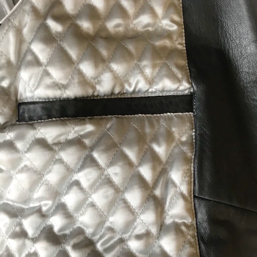 Harley Davidson Women’s Jacket - Picture 5 of 7